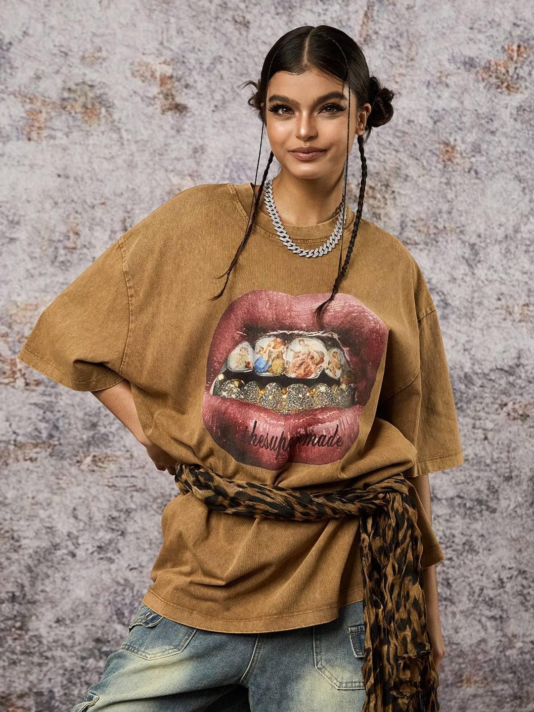 Artistic Lips Graphic T-Shirt