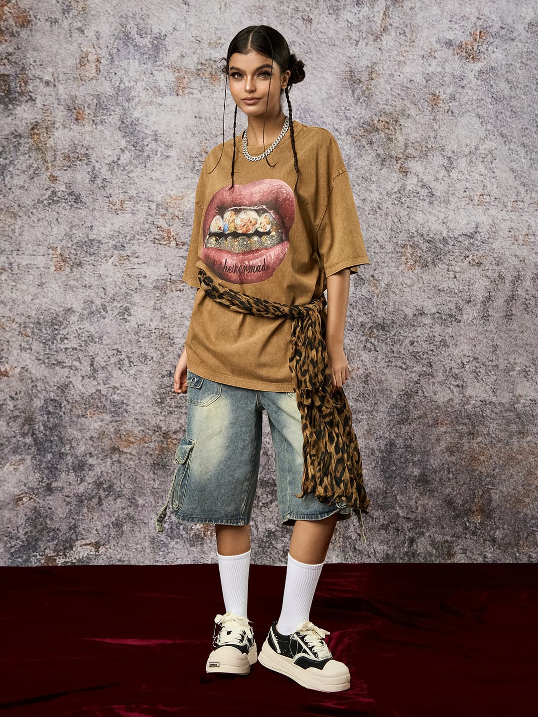 Artistic Lips Graphic T-Shirt