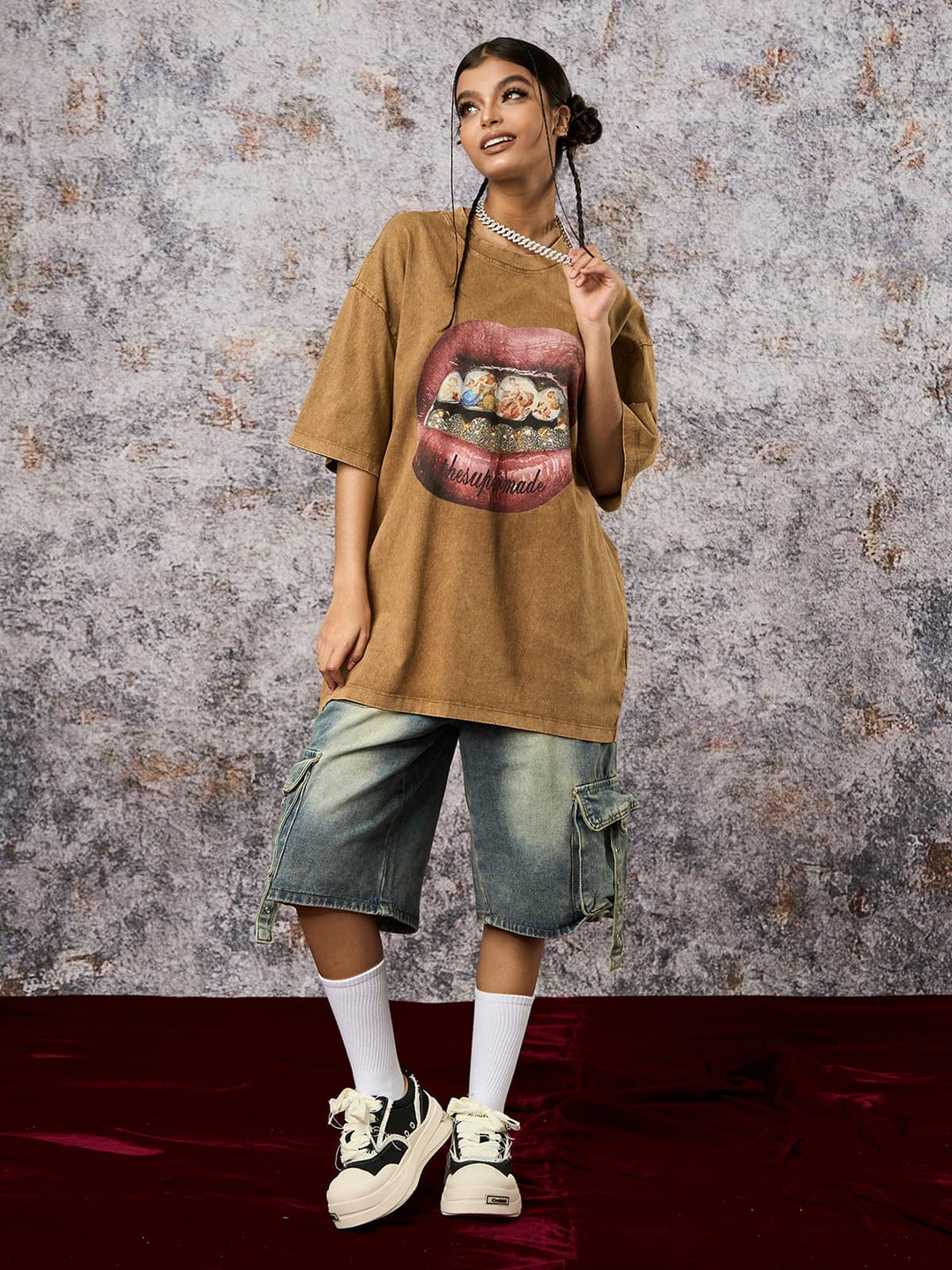 Artistic Lips Graphic T-Shirt