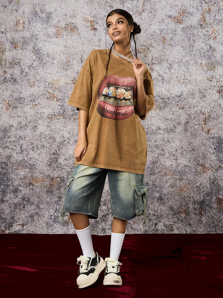 Artistic Lips Graphic T-Shirt