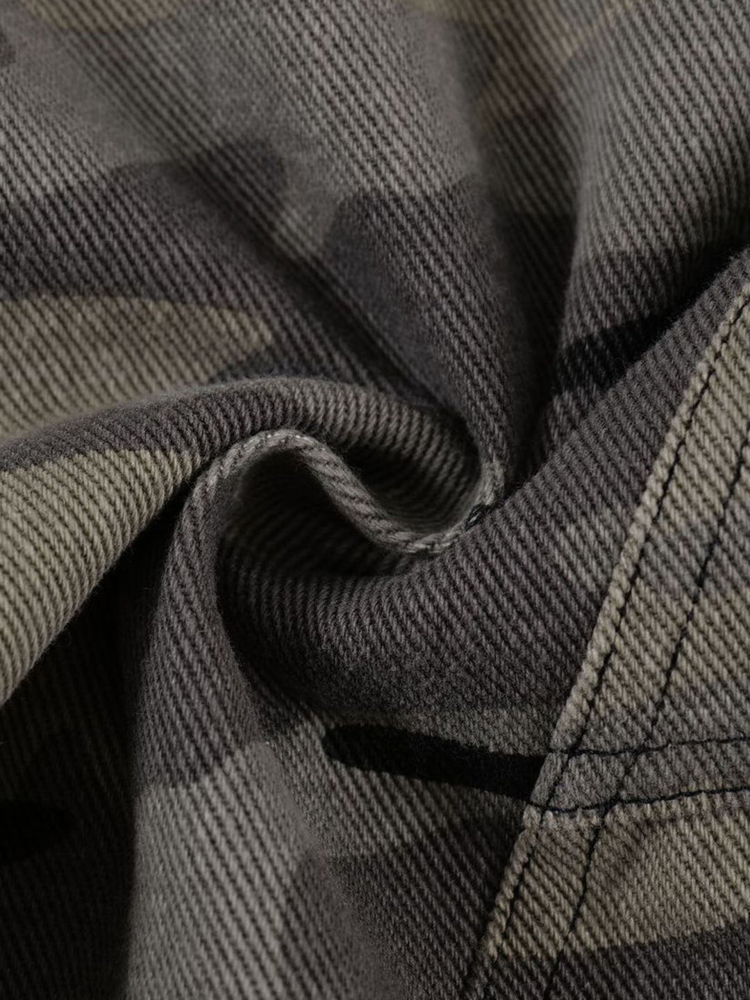 Camouflage Multi Pocket Cargo Pants