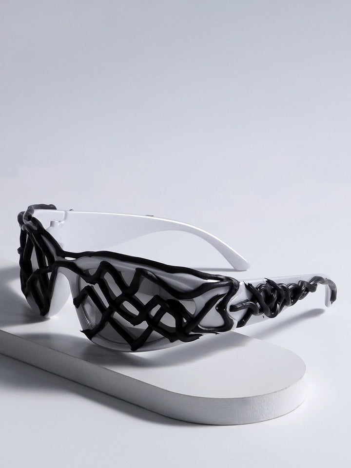 Futuristic Wavy Frame Sunglasses