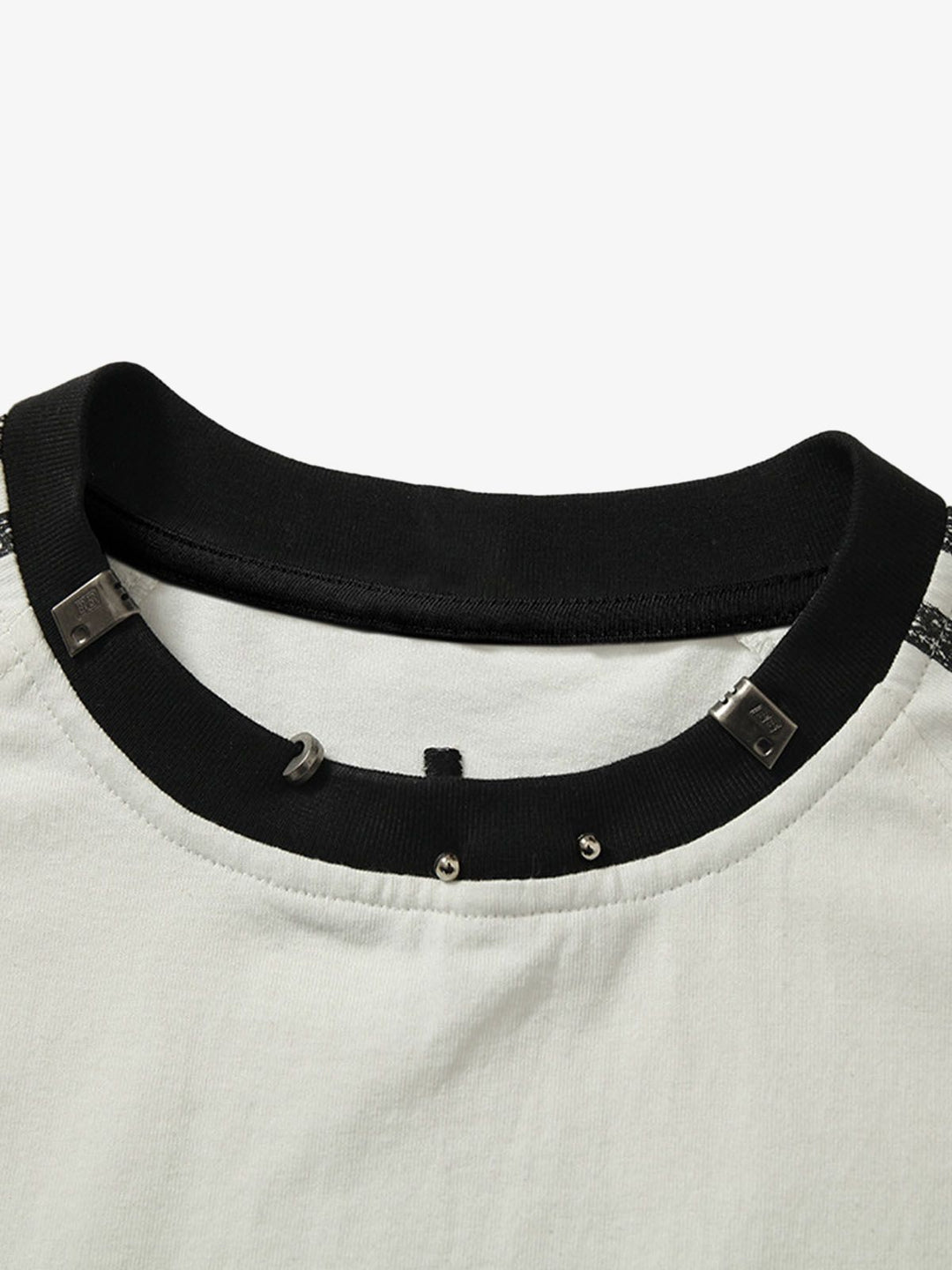 Heavy Washed Street Metal Collar T-shirt