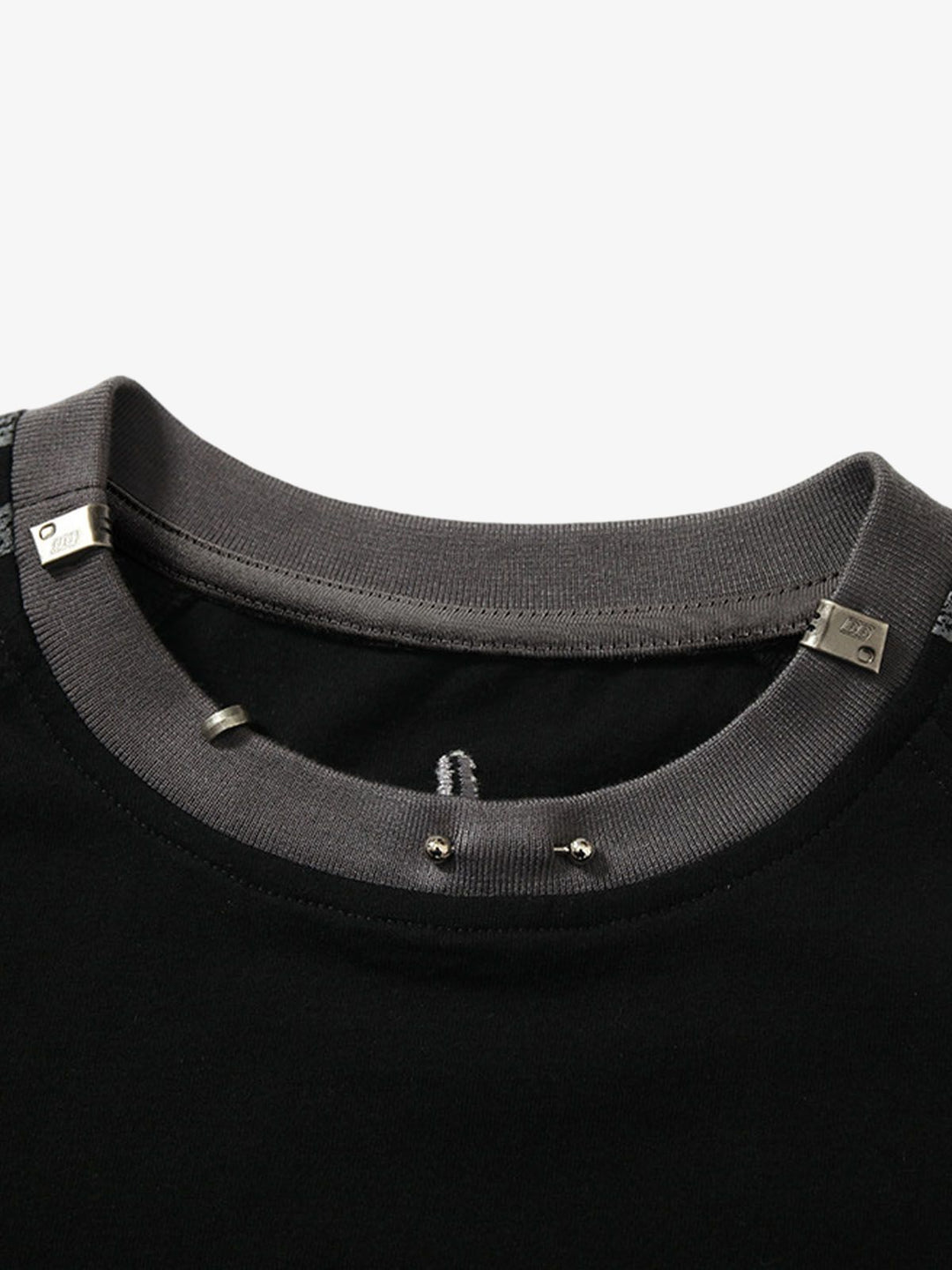 Heavy Washed Street Metal Collar T-shirt