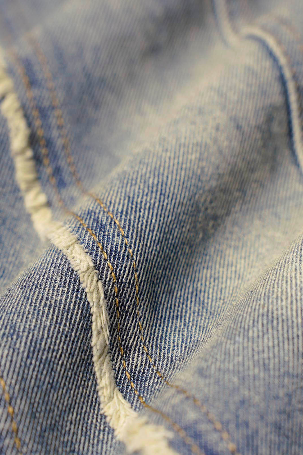 Washed Distressed Raw Edge Baggy Jeans