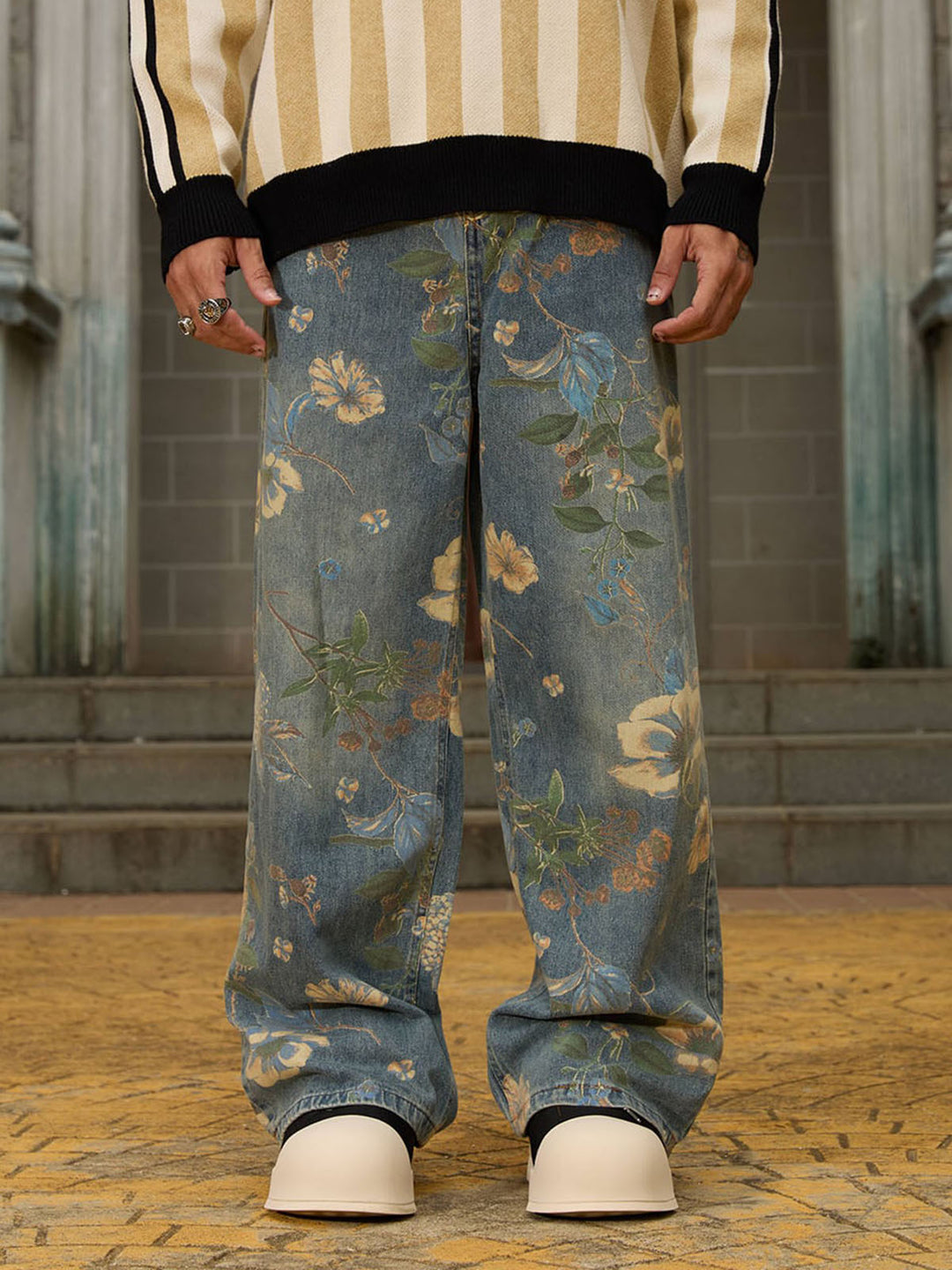 Floral Washed Baggy Jeans