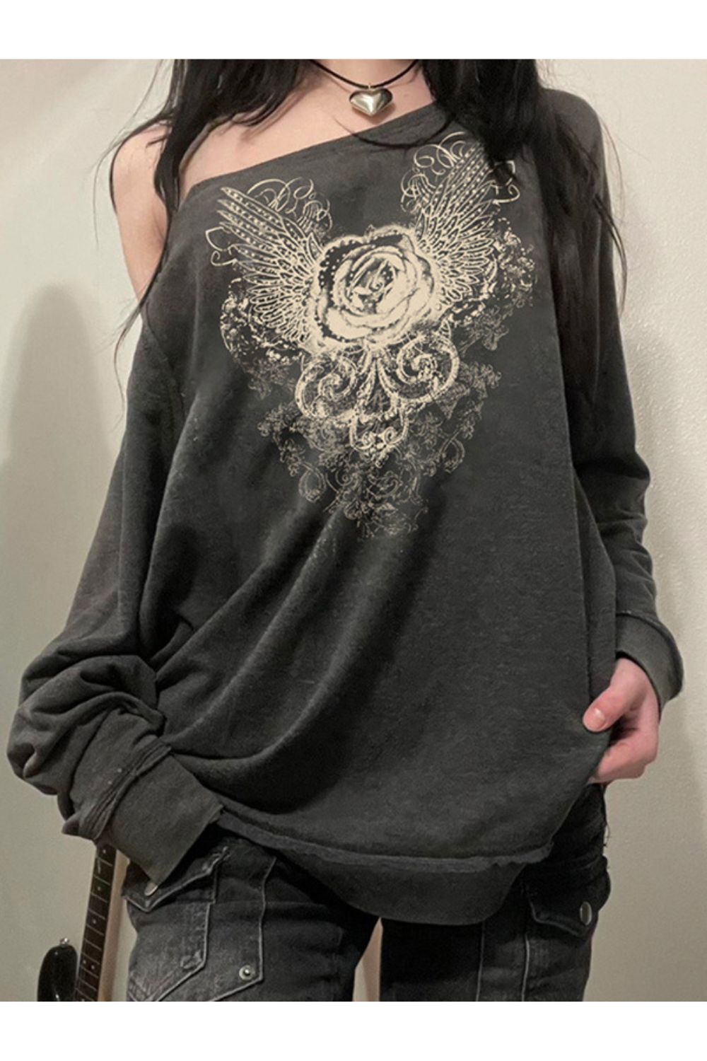 Rose Cut Sweatshirt