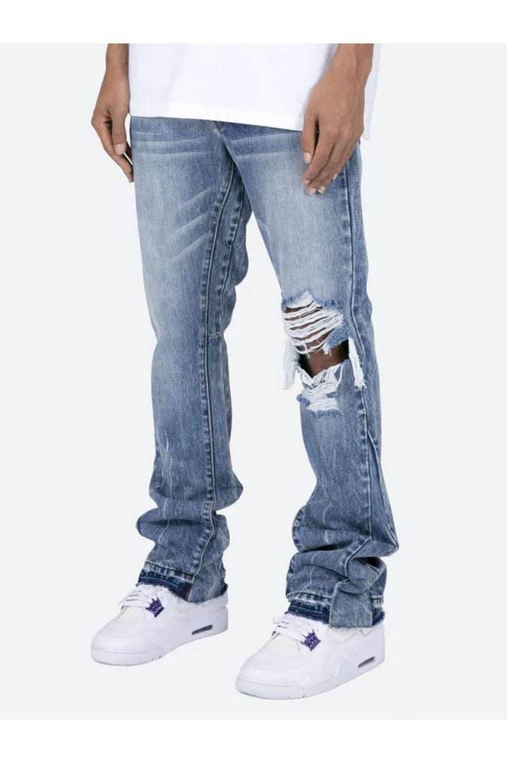 Jeans With Flare Design Ripped