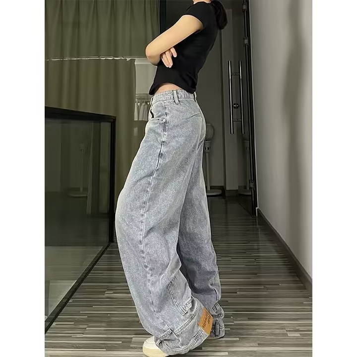 "GRAVITY" Wide-Leg Jeans