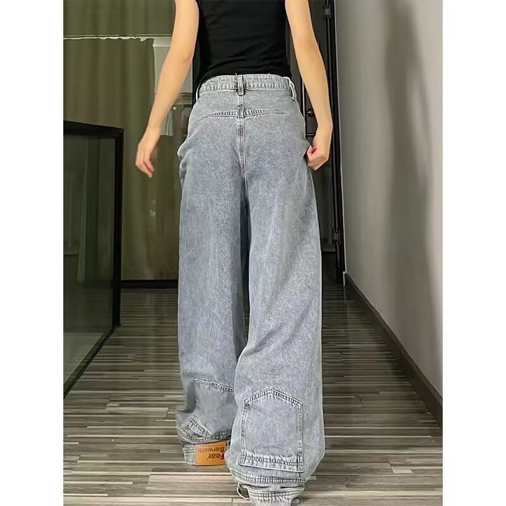 "GRAVITY" Wide-Leg Jeans