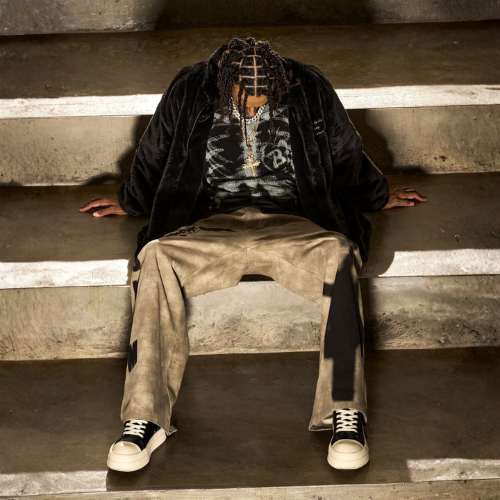 Skeleton Waffle Sweatshirt - Black